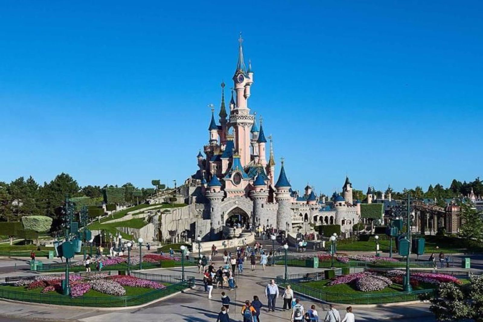 Paris Disneyland Turu 23 Nisan Özel