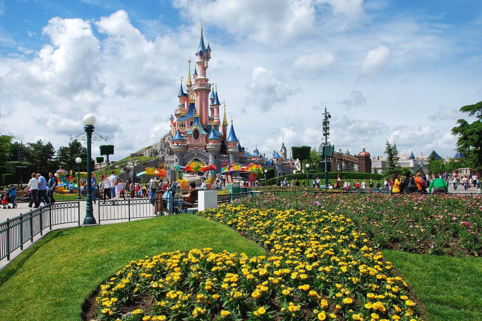 Paris Disneyland Turu  