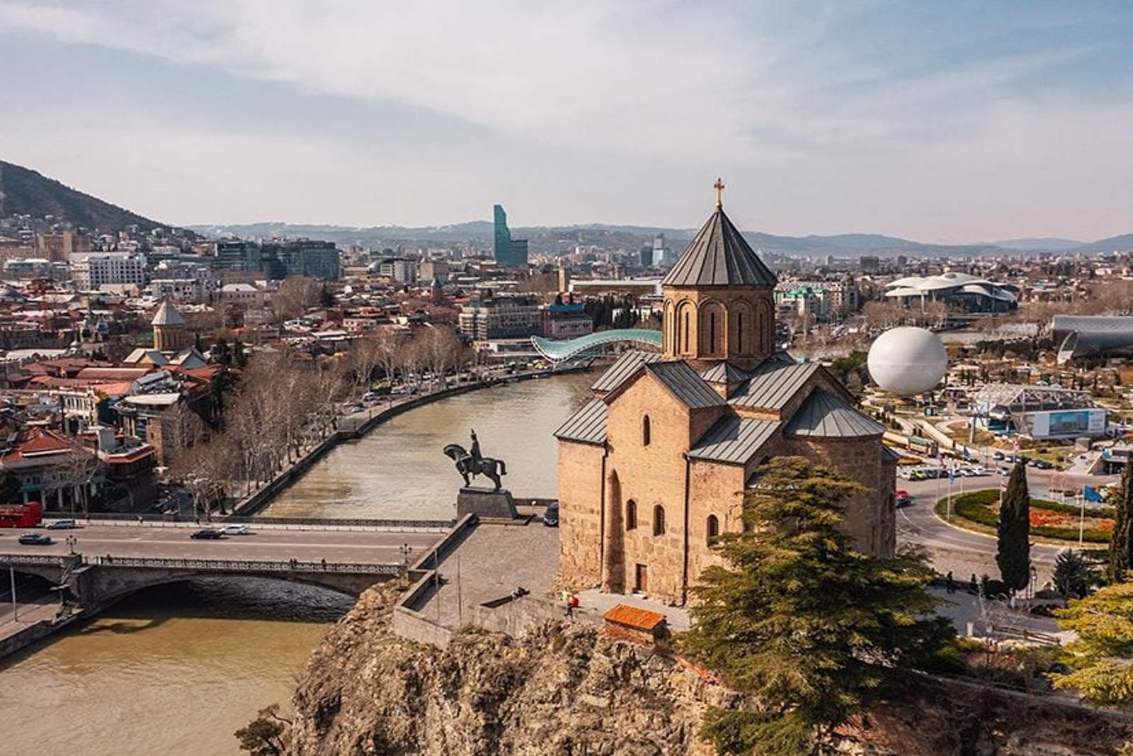 Ekstra Turlar Dahil Baştan Başa Gürcistan 27 Mayıs 2026 (Kurban Bayramı Özel)